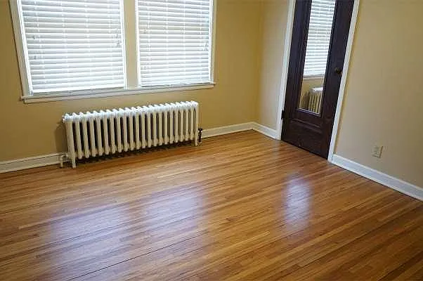 Grand Ave Apartments — Photo 17