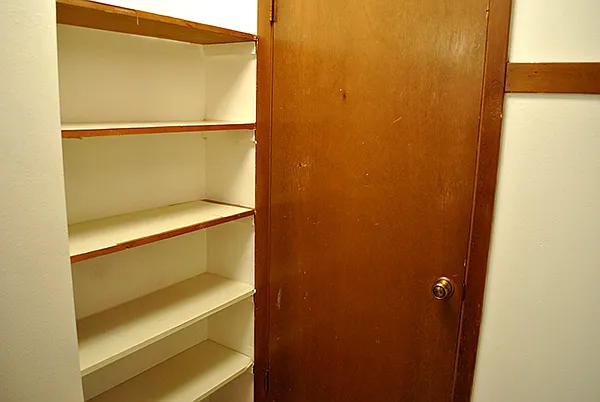 2495 N. Oakland Ave — Photo 10