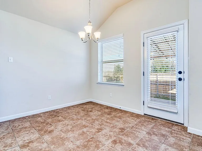 271 Bridgestone Way — Photo 12