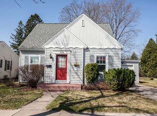 1014 N 5th Ave, Wausau, WI 54401