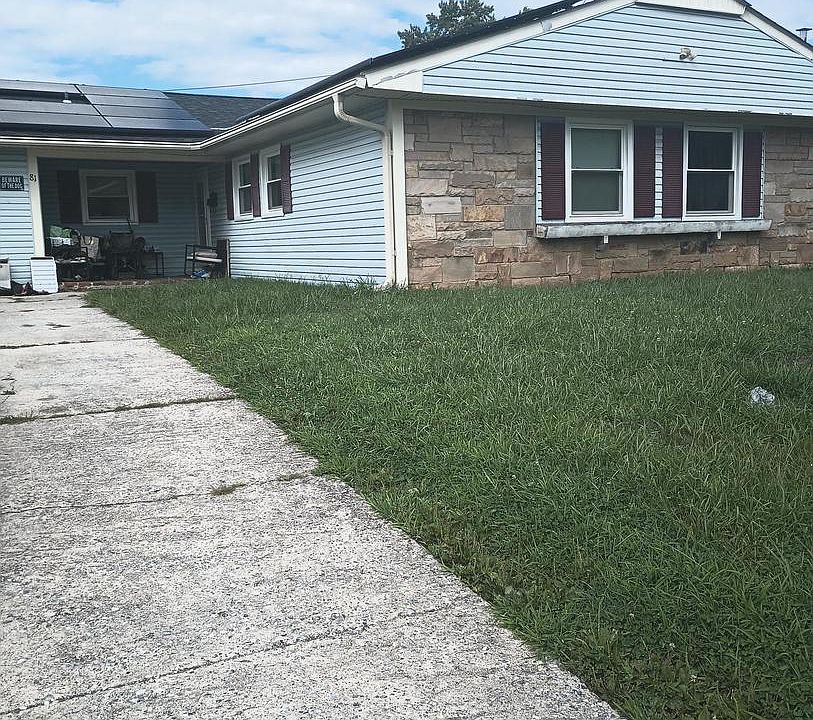 1st image of 81 Executive Ln