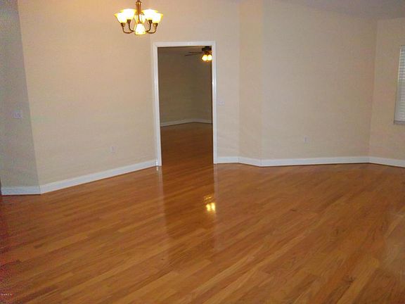 5th image of 6225 NE 2nd Pl