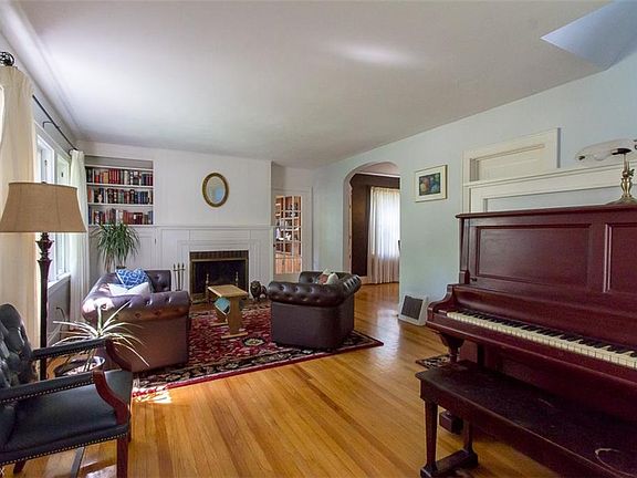 3rd image of 2054 12th St