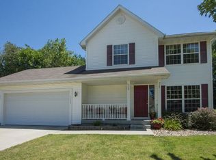3223 E 43rd Ct, Des Moines, IA 50317