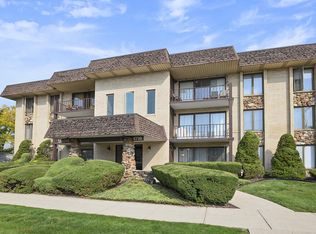 4716 W 106th Pl #A-2C, Oak Lawn, IL 60453