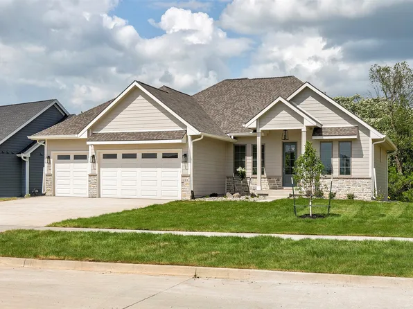 703 Richland Ct, Van Meter, IA 50261