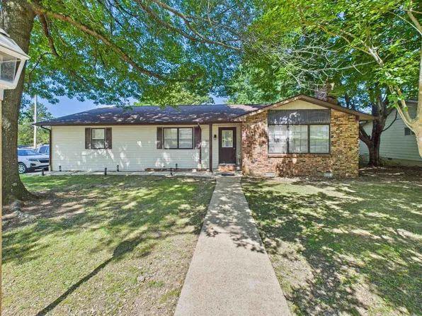 104 Redbud St, Mountain Home, AR 72653