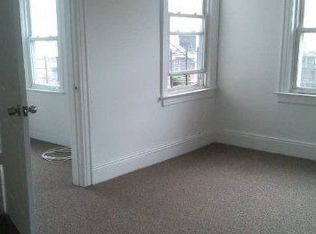 10712 170th St, Jamaica, NY 11433
