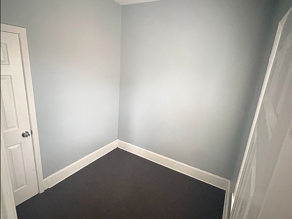 4th image of 9752 S Avenue J #2