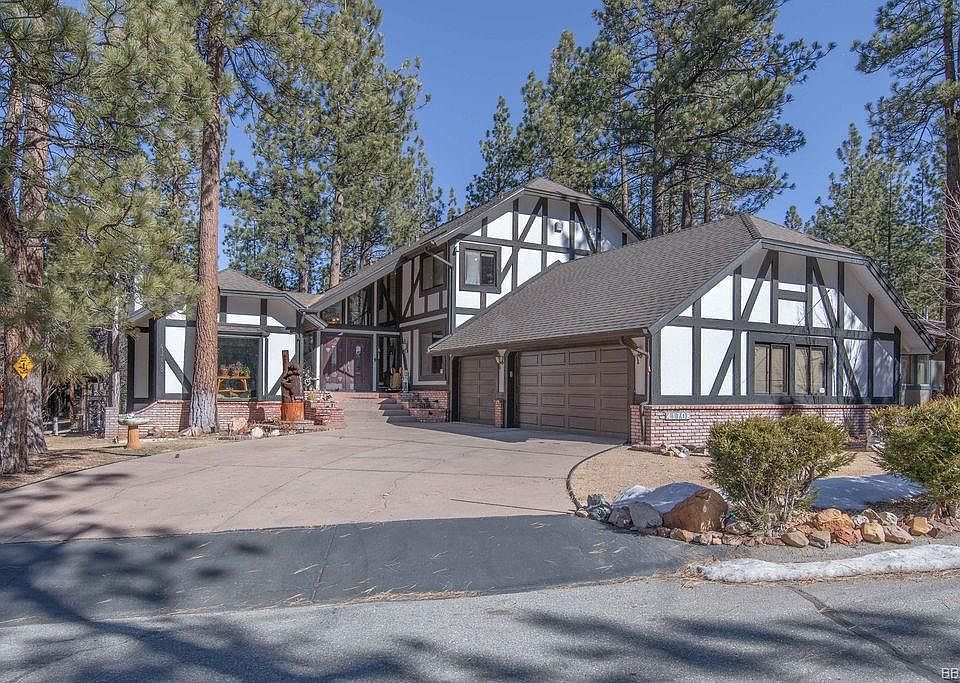 1st image of 41708 Mockingbird Dr