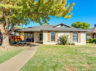 5916 71st St, Lubbock, TX 79424