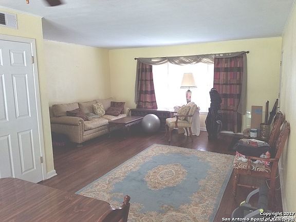 2nd image of 527 Blaze Ave