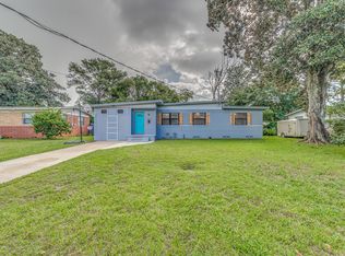 2235 Belinda Cir, Jacksonville, FL 32216