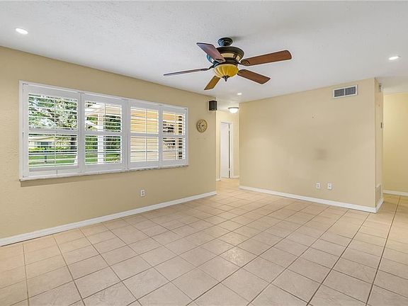 4th image of 1759 26th Ave