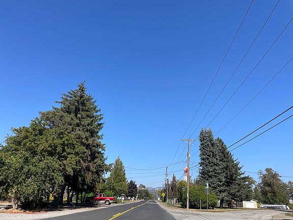 5th image of 26824 E Eastland Dr