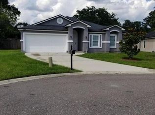 9541 Fraser Fir Ct, Jacksonville, FL 32208