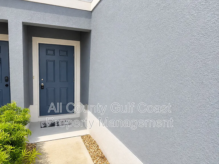 14273 Crimson Ave — Photo 2