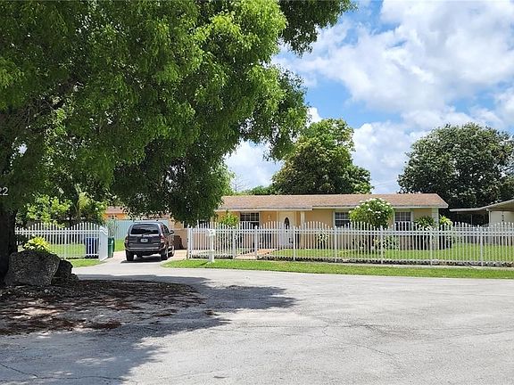 5th image of 4733 NW 192nd St #0