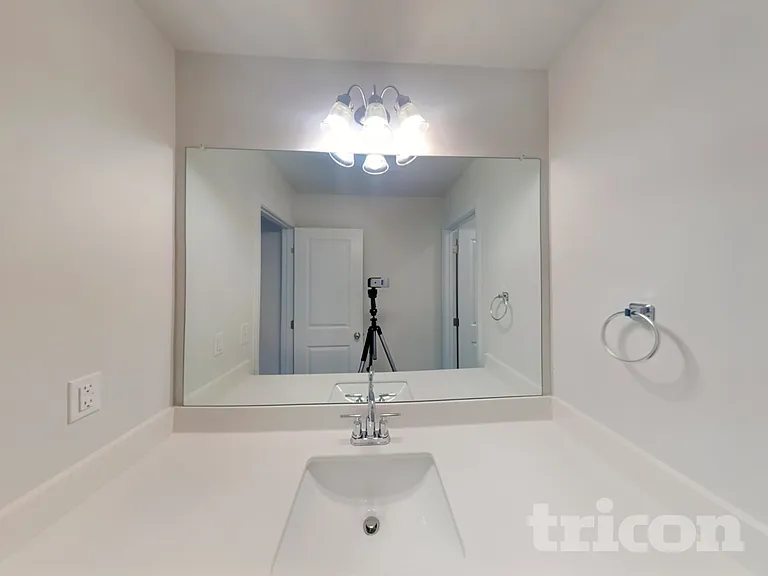 56 Leyland Ct — Photo 12