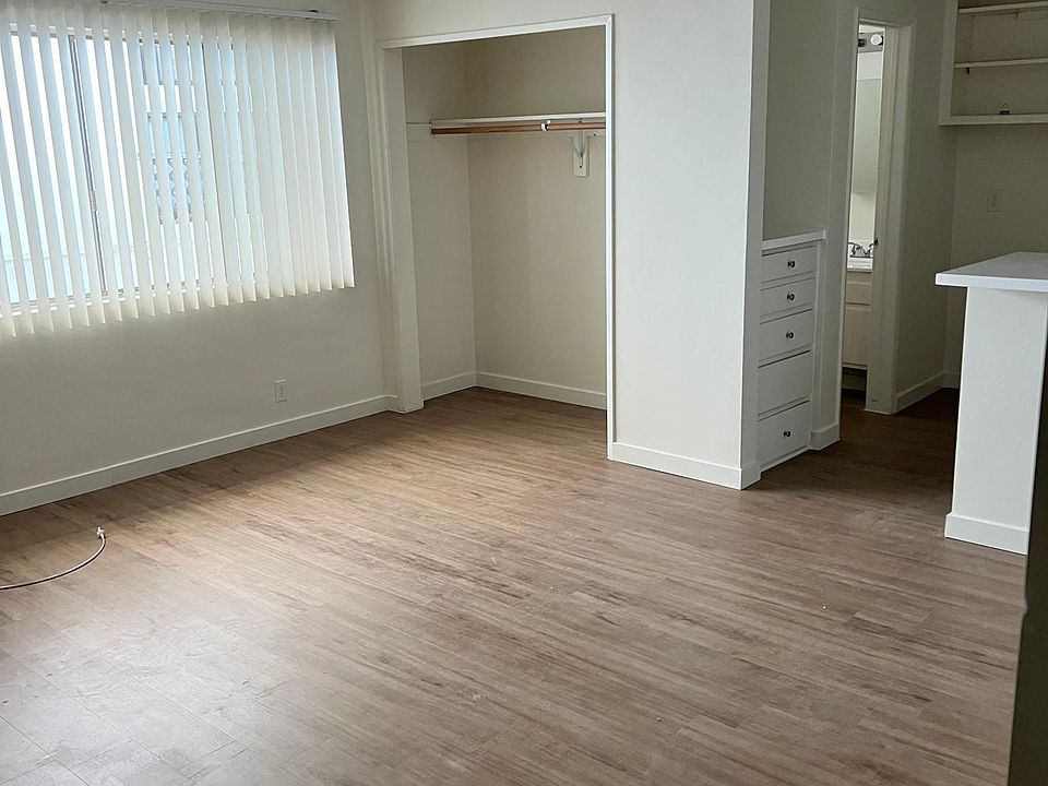 2nd image of 12726 Venice Blvd APT 10