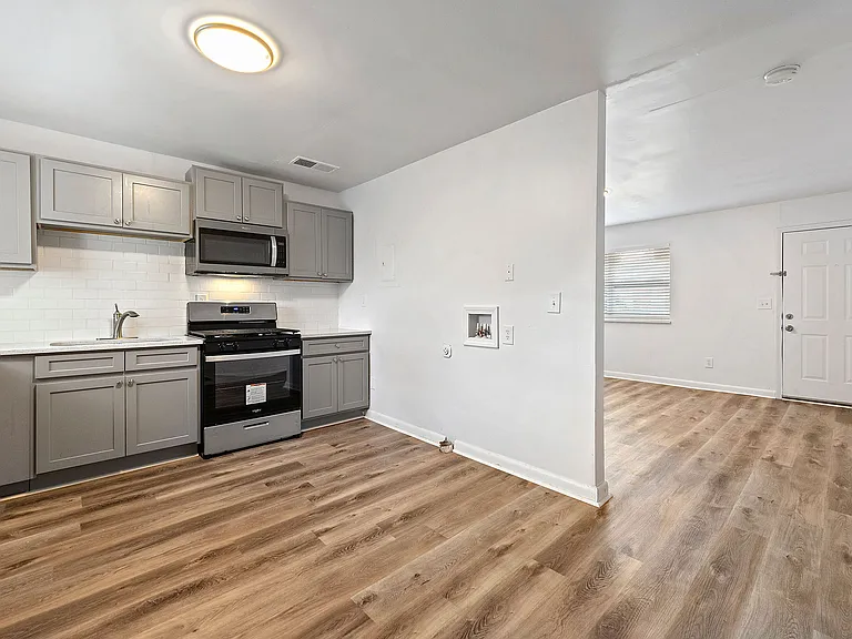 Tara Woods Apartments — Photo 6
