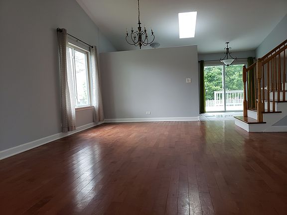 2nd image of 2345 Woodoak Dr