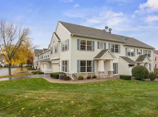 2010 Stahlke Way, Chaska, MN 55318