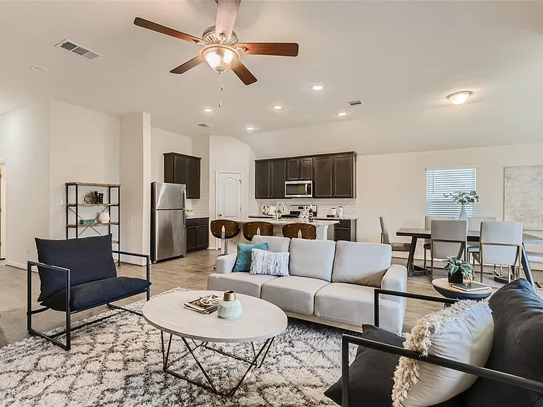 5867 San Savino Dr — Photo 6