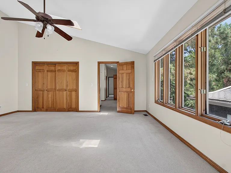 219 S Lafayette St — Photo 13