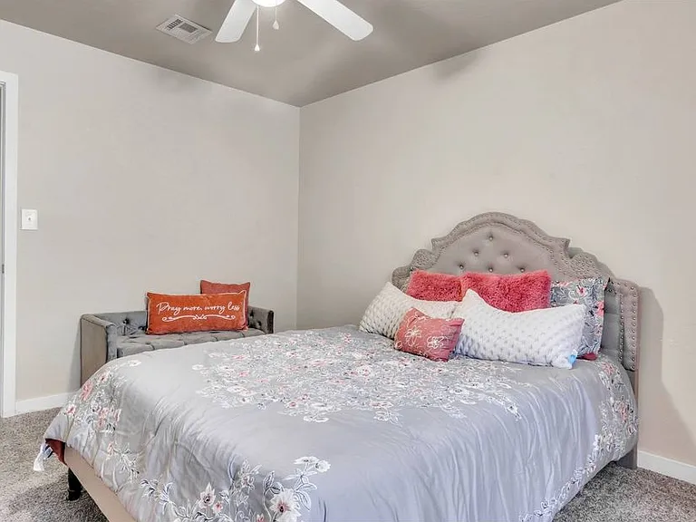 1115 Osage St — Photo 22