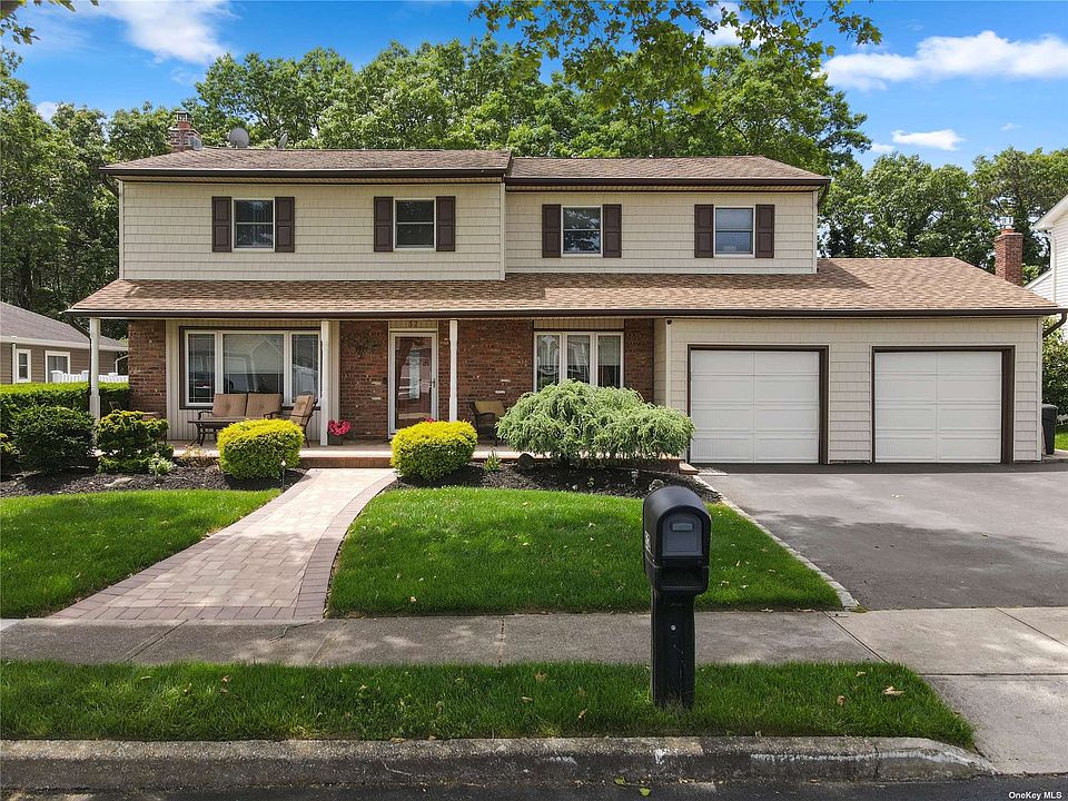 1st image of 52 Flintridge Dr
