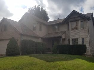 4106 W Hollow Trace Dr, Peoria, IL 61615
