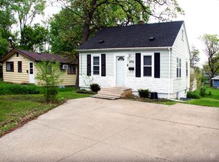 2705 Blackstone Ave S, Saint Louis Park, MN 55416