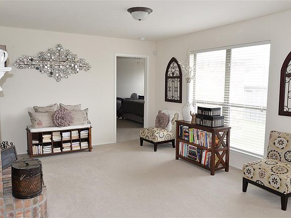 5th image of 1424 Brownford Dr