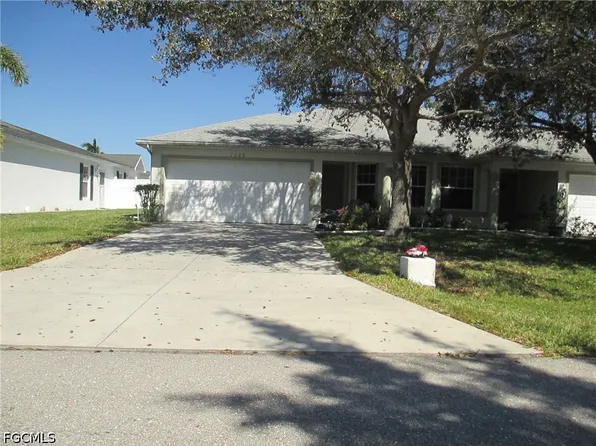 1209 SE 6th St, Cape Coral, FL 33990