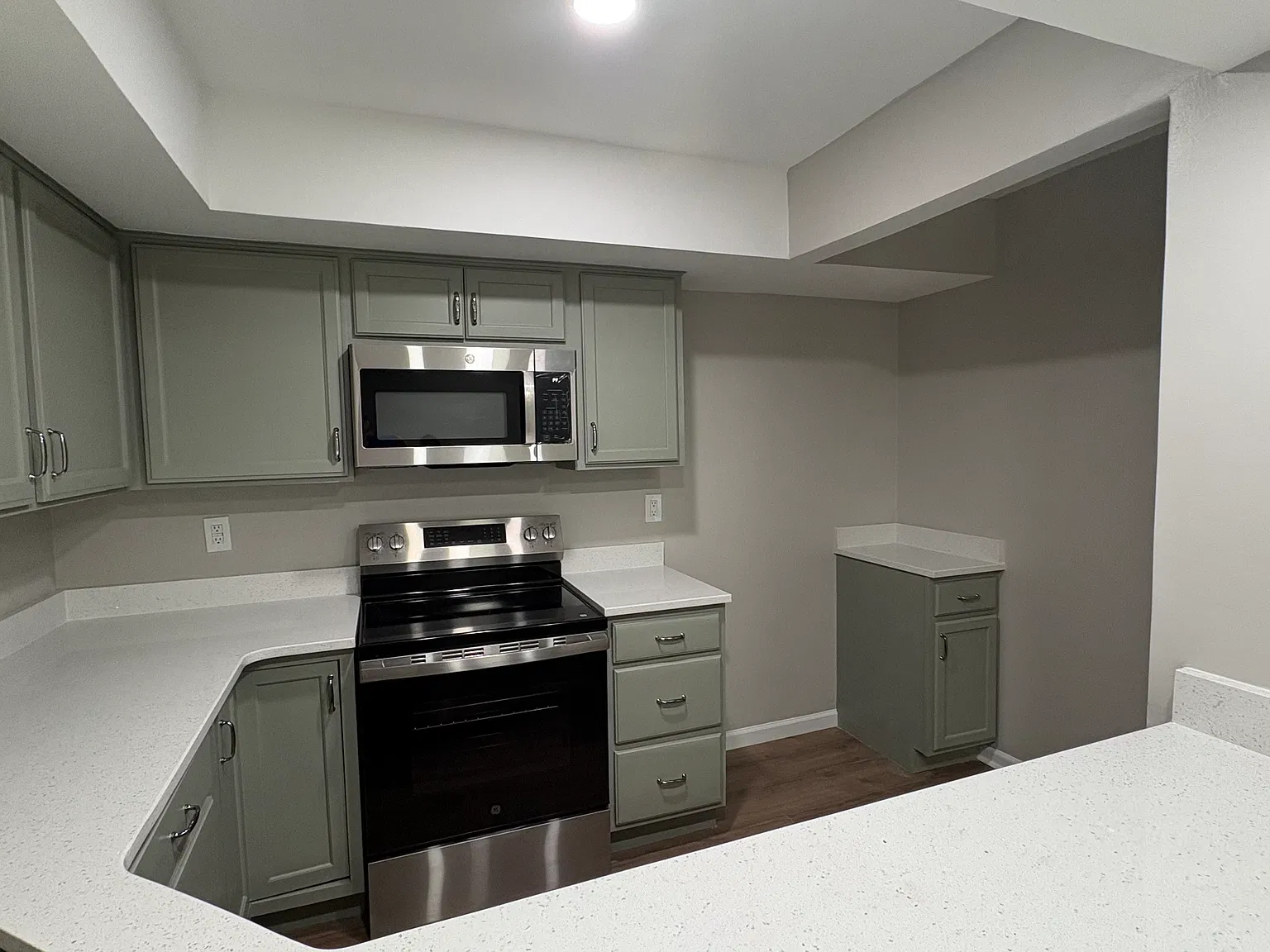 2 bed, 2.5 bath, 1455 sqft, $1,575 — Photo 4