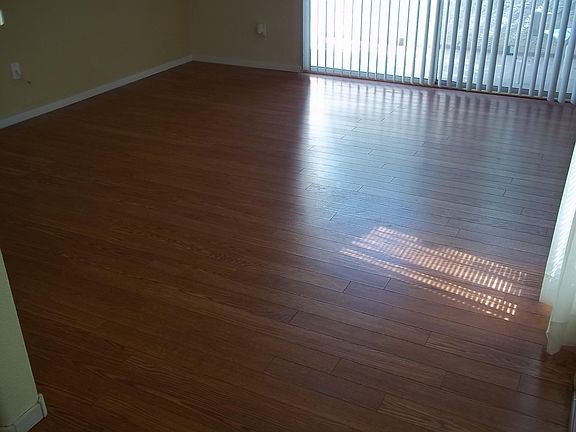 4th image of 3160 Tarpon Dr Unit 202