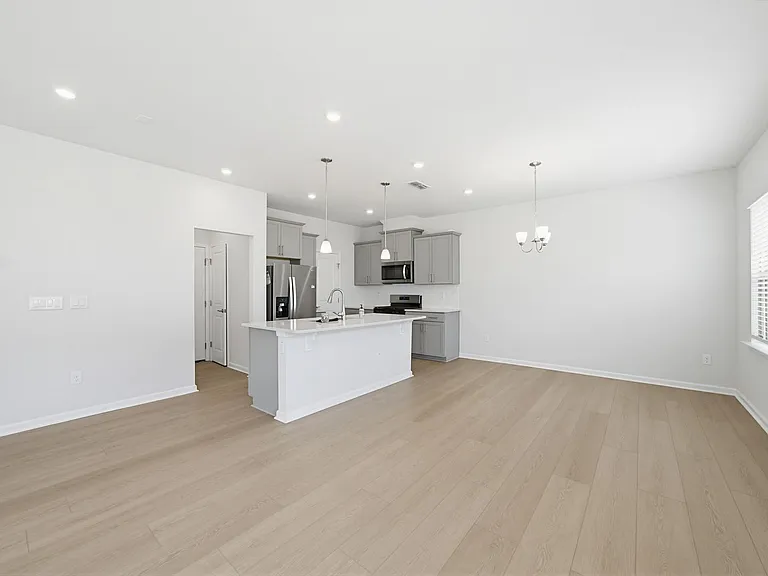 2109 Sun Vibes Way — Photo 10