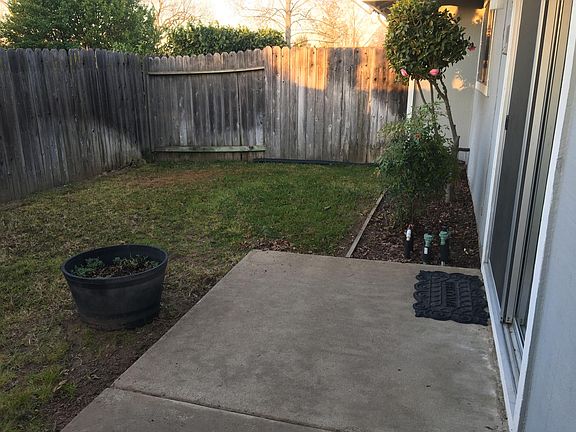 4th image of 8762 Sherry Dr