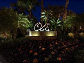 9037 Alturas St, Naples, FL