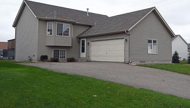 1st image of 1300 Birch Ct