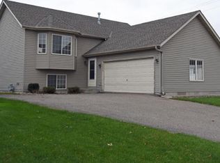 1300 Birch Ct, Farmington, MN 55024