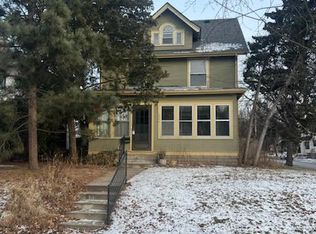 3253 Emerson Ave S, Minneapolis, MN 55408