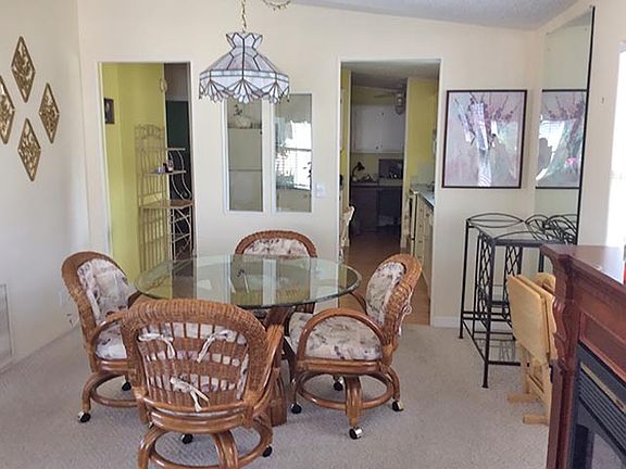 3rd image of 1129 La Paloma Blvd