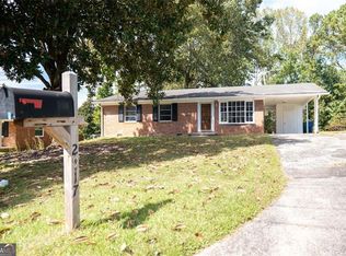 2917 Cambridge Dr SW, Atlanta, GA 30331