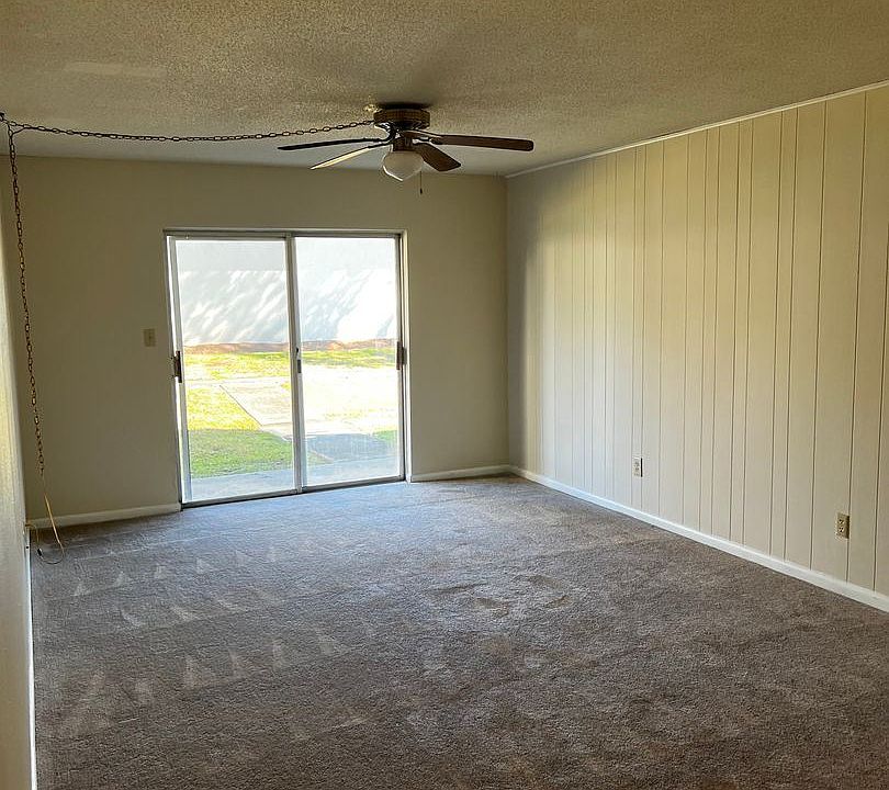 1st image of 2325 W Pensacola St APT 127