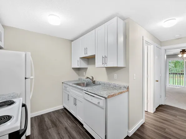 11 Depot Rd #4, Willington, CT 06279