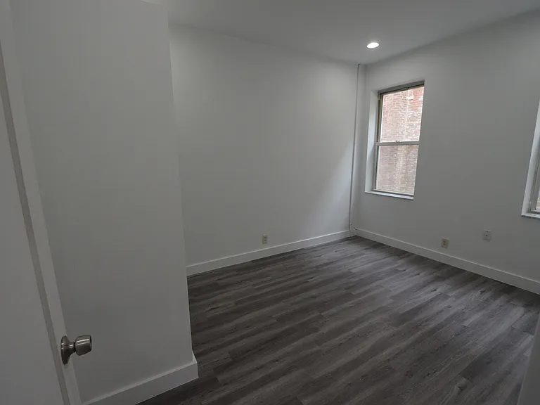 135 Peterborough St #23 — Photo 2