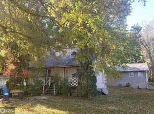 1007 Center St, University Park, IA 52595