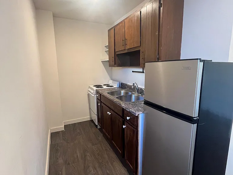 122 N Center St #2 — Photo 7